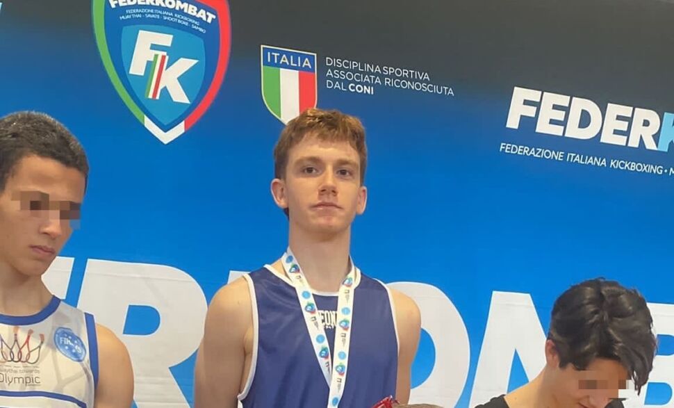 Muay thai. Stefano Battaglini campione nazionale juniores della categoria 63.5 KG
