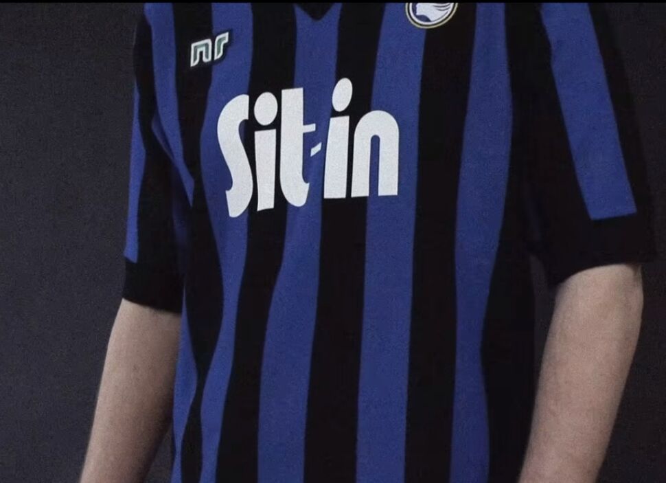 Vintage da passione pura: la replica della maglia di Stromberg e Donadoni