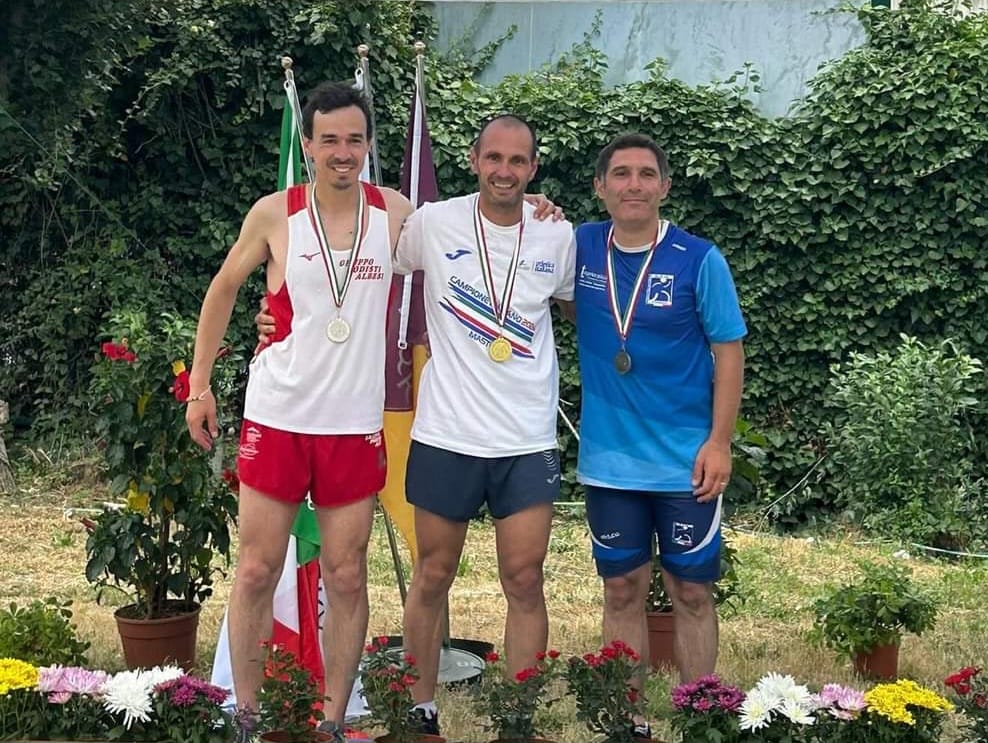 Il tricolore master 3 mila siepi di Giovanni Bosio: vittoria da confratello del Carmine nel Quattrocentesimo