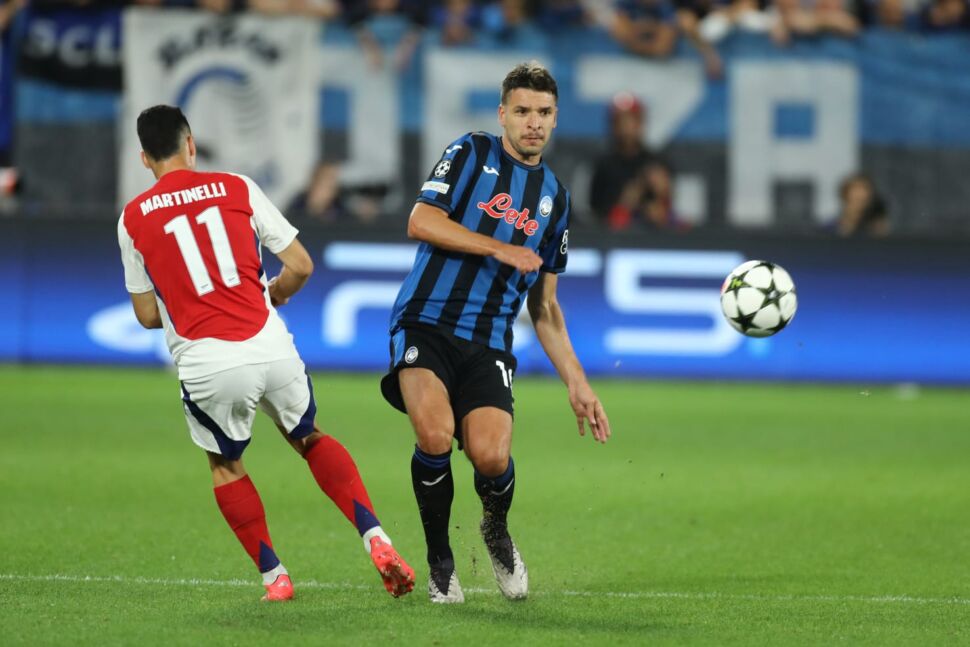 Retegui sbaglia il matchball dal dischetto, una bella Atalanta inforca gli occhiali con l’Arsenal