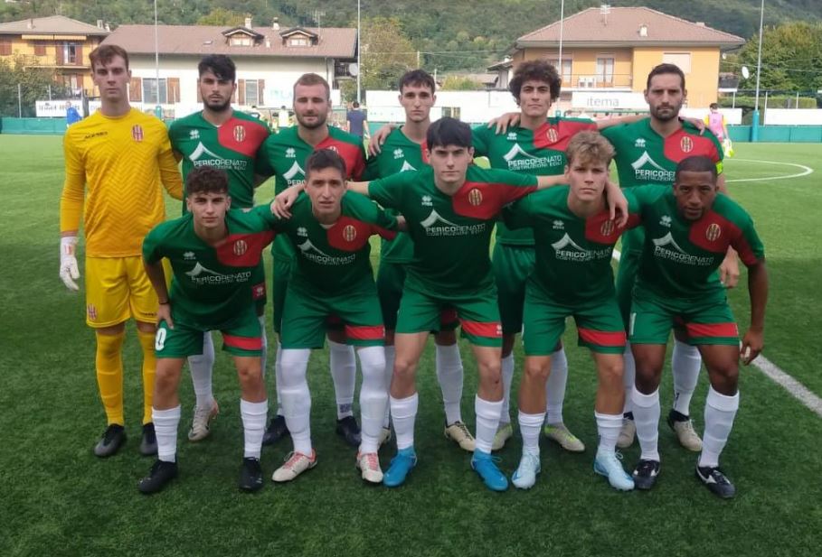Eccellenza C. Juvenes, gioventù al potere