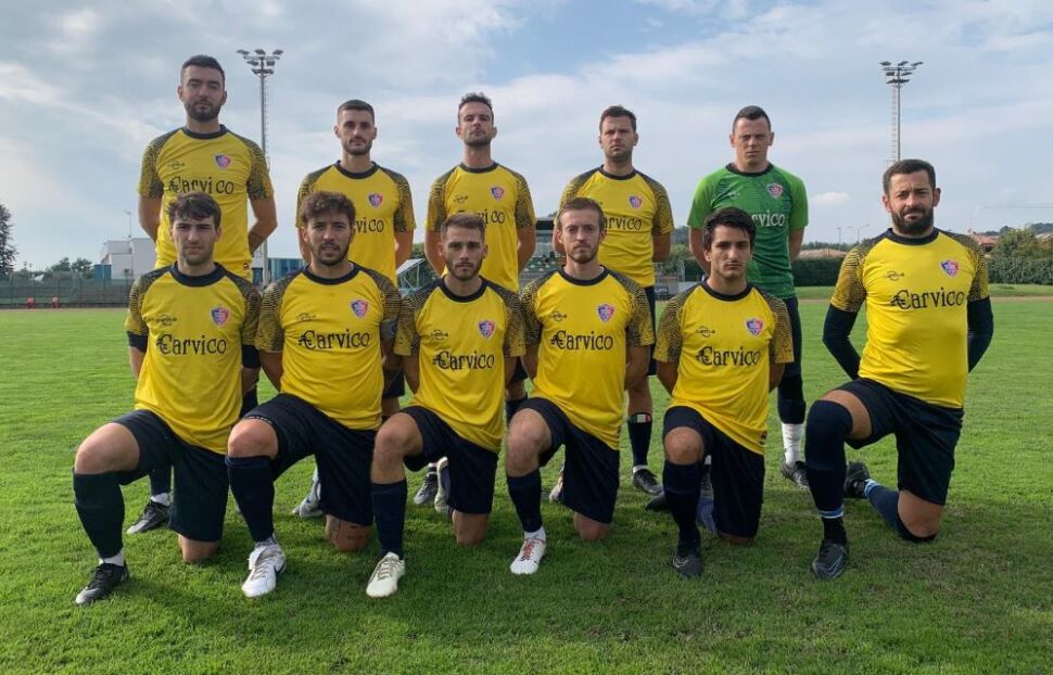 Prima M. Revolutional, vittoria e primato