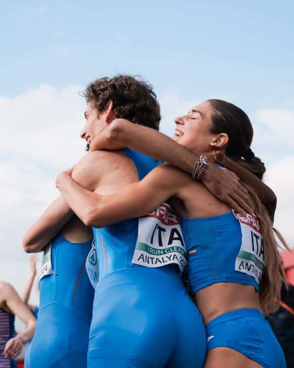 La Val Gandino e Ranica si tingono d’azzurro: Parolini e Zenoni, oro europeo per la staffetta mista nel cross