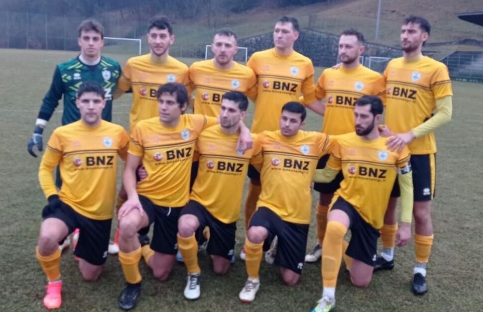 SECONDA B. BERBENNO, SUPER TRIS CONTRO IL LORETO