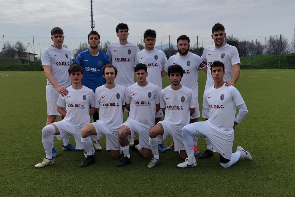 Seconda A. Festa Accademia Calcio contro l’Aurora Terno