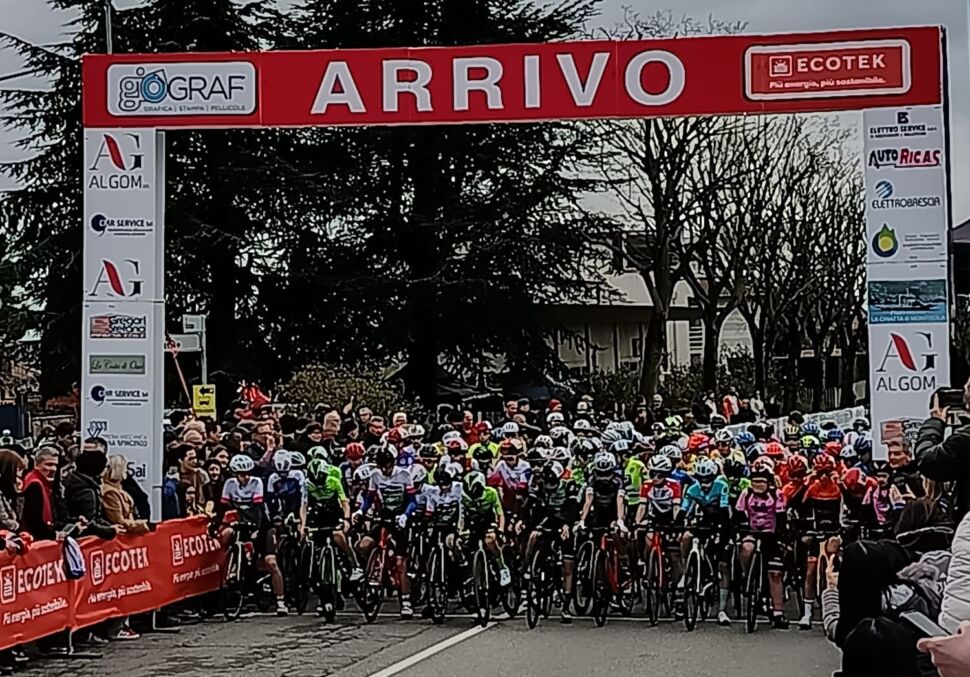 Ciclismo, esordienti. Ieri la prima gara a Camignone, brilla il bergamasco Simone Canali