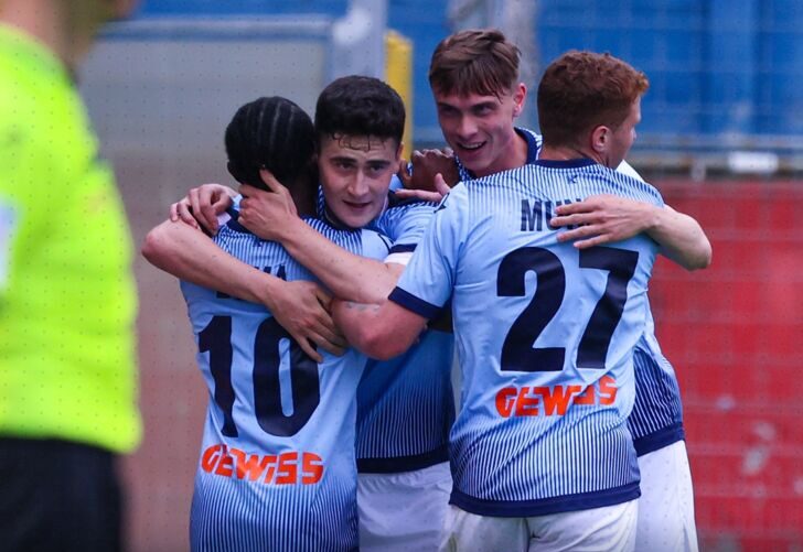 AlbinoLeffe, a Verona la vittoria sfuma al 96′ ma è sempre quarto: salta il primo turno dei playoff