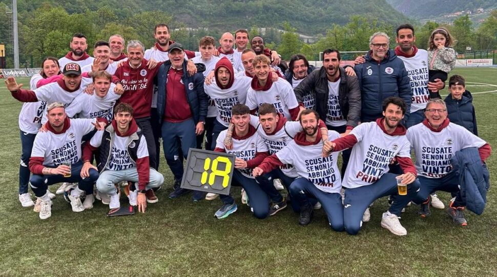 Seconda A. Zognese: goleada a Serina e poi la festa promozione. Complimenti!!!
