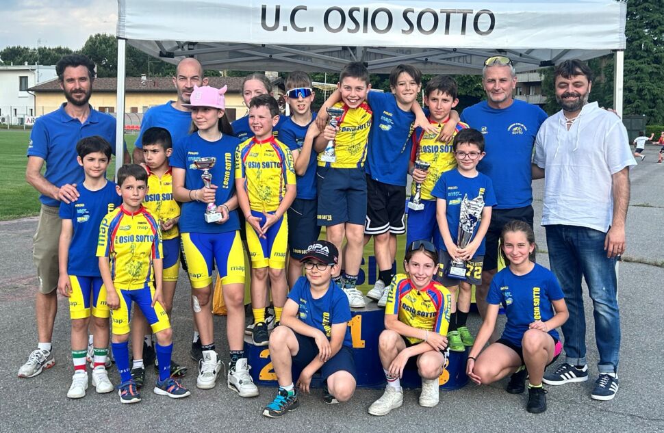 Ciclismo. Primi sprint, che spettacolo a Osio Sotto