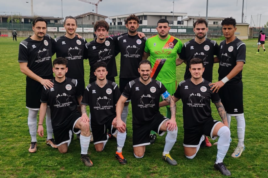 UFFICIALE – La Calcinatese conferma mister e staff per la prossima stagione