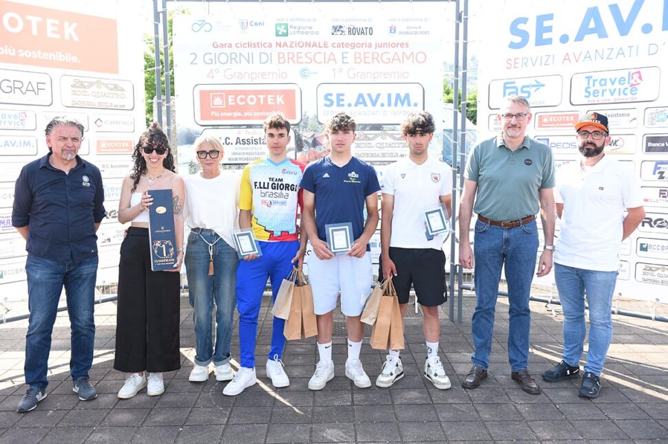 Ciclismo, Juniores. Super Pascarella a Grumello. Secondo Vaccher, terzo Pierotto