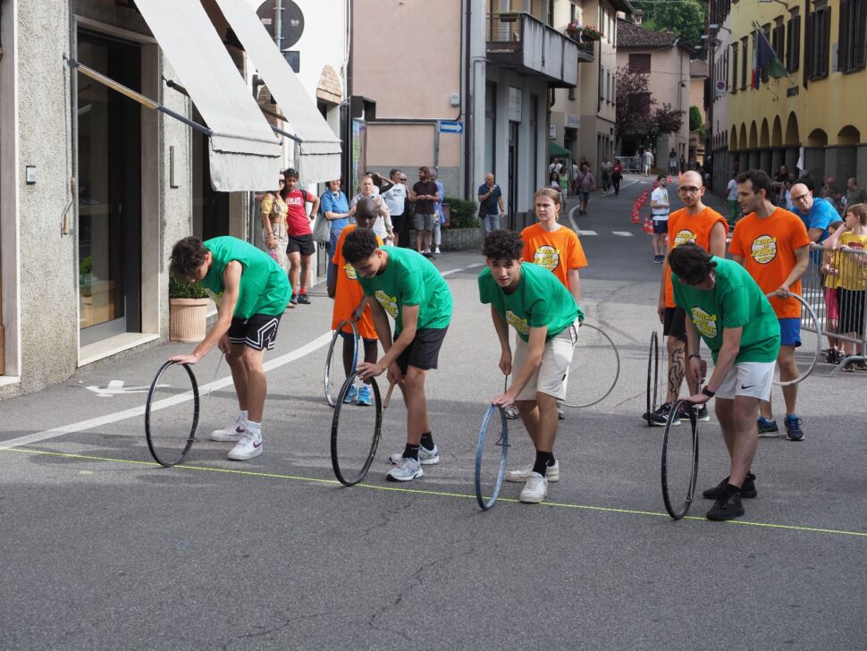 “Un tuffo nel passato”: sabato a Leffe la Corsa de Zerc e il raduno delle 500