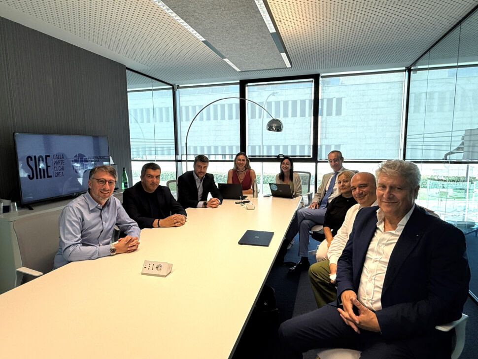 Equo compenso, anche FILE si unisce a SIAE: editori uniti contro i giganti del web