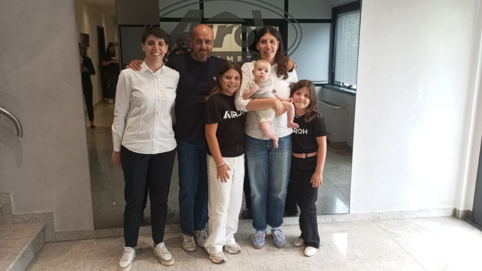 Airoh e il casco speciale per la Sei Giorni bergamasca: “Un orgoglio e una sfida coi nostri piloti-influencer”