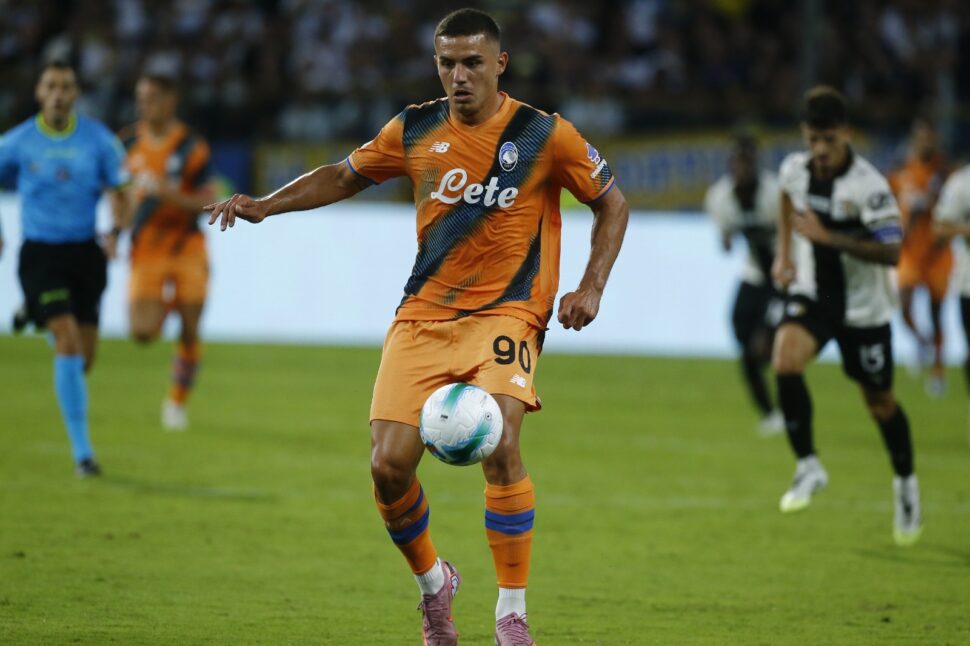 Le pagelle di Parma – Krstovic molto meglio di Scamacca. De Ketelaere a momenti fa il libero