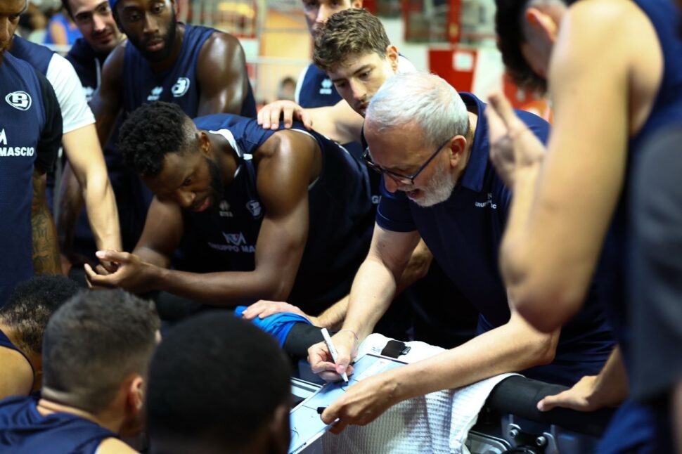 La Blu Basket Bergamo alla prova del fuoco: “A Desio con le squadre di A1 obiettivo bella figura”