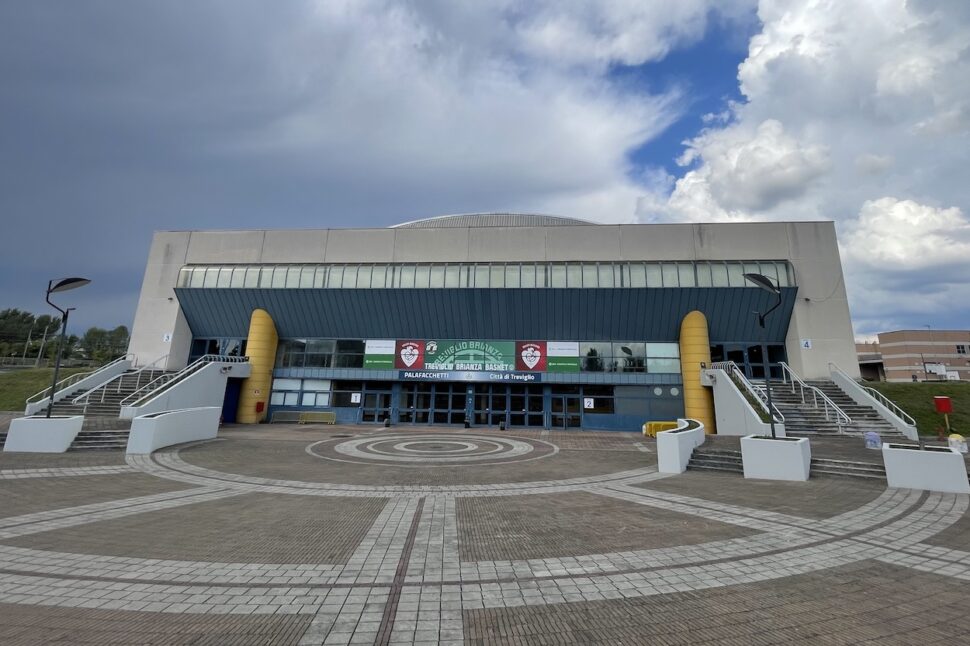 Il palasport di Treviglio diventa “PalaFacchetti – BCC Carate e Treviglio – Arena”