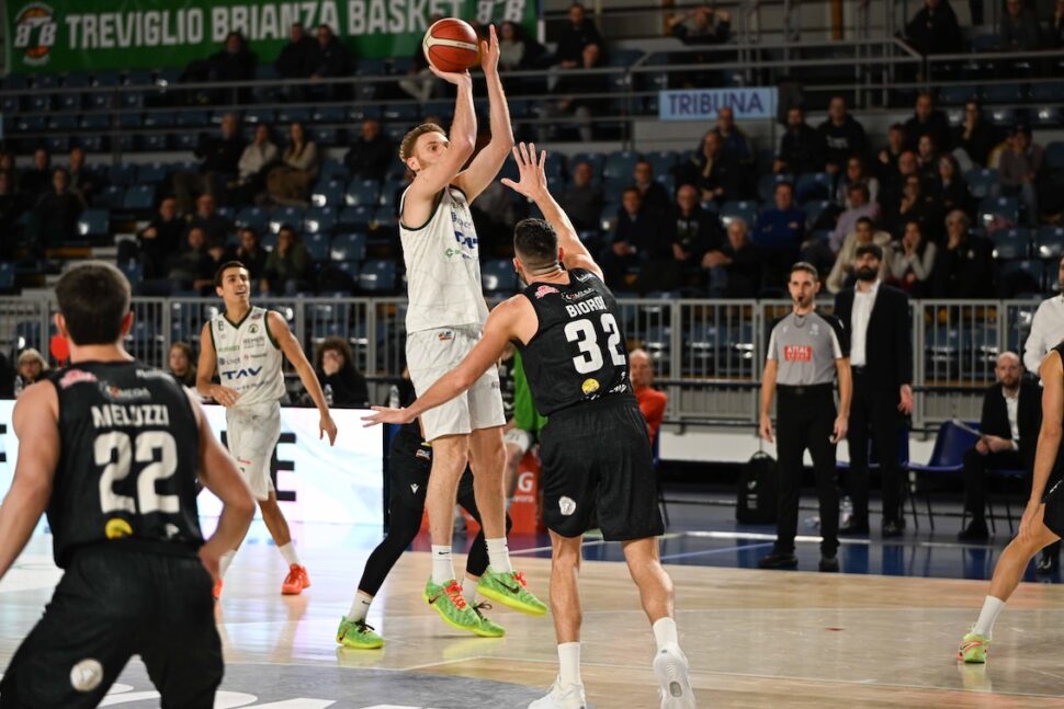 La Tav torna a vincere, Piazza Armerina si arrende al PalaFacchetti