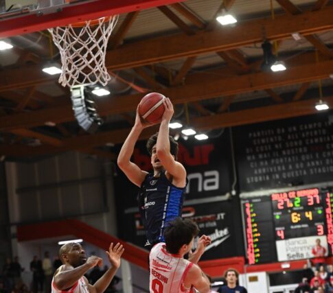 La Gruppo Mascio dalla rotazione a sette sbanca Cento. Il 1° febbraio si torna a Bergamo!