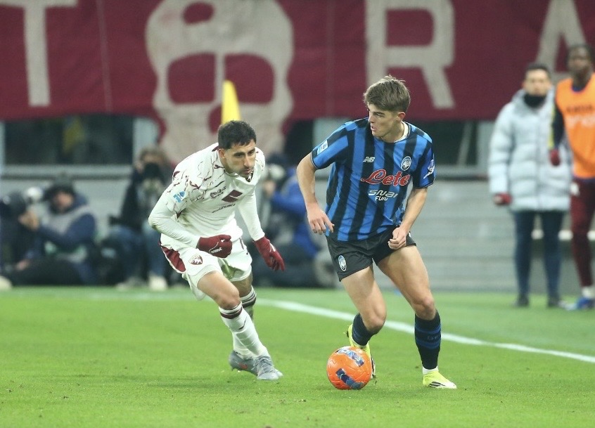 De Ketelaere e Zalewski, vittoria con assist. Un ottimo Scalvini pareggia in Francia