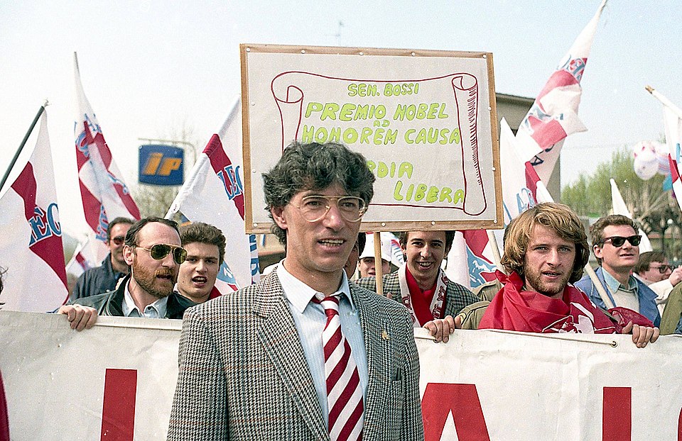 A noi di sinistra che il senatore Umberto Bossi ci è sempre un po’ piaciuto