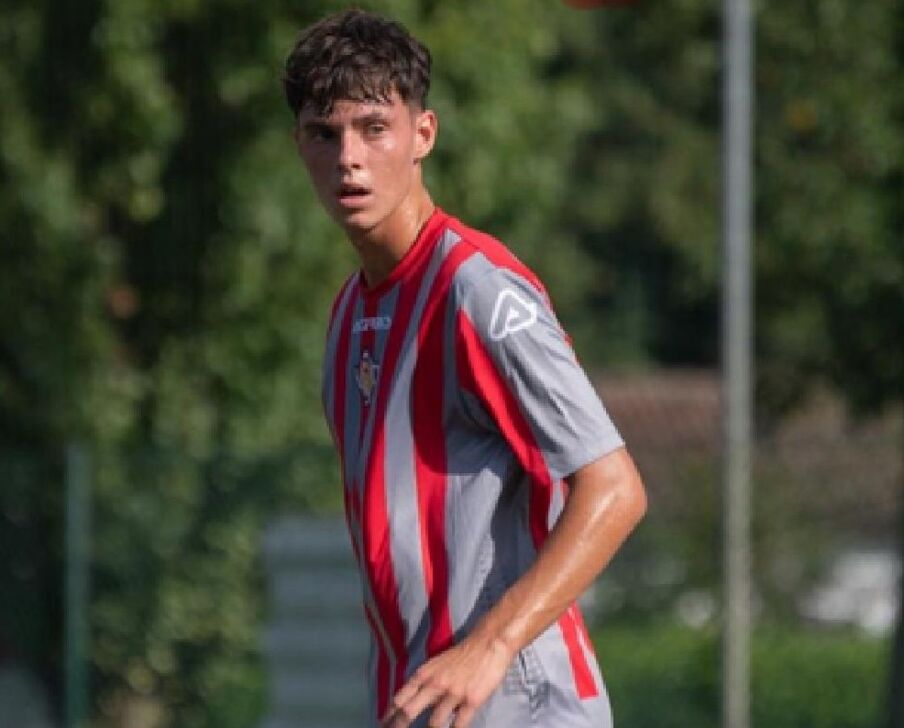 Quando segnare diventa un vizio di famiglia: Claudio Ferrario riceve il testimone da papà Carlo