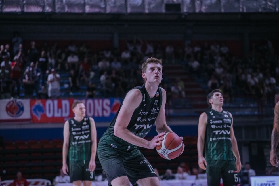 Sfuma il sogno Tav, Jackson porta la Gema in finale