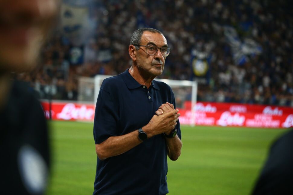 Sarri e il mercato: “Palloso, assurdo e incontrollabile. Io sono un uomo di campo”
