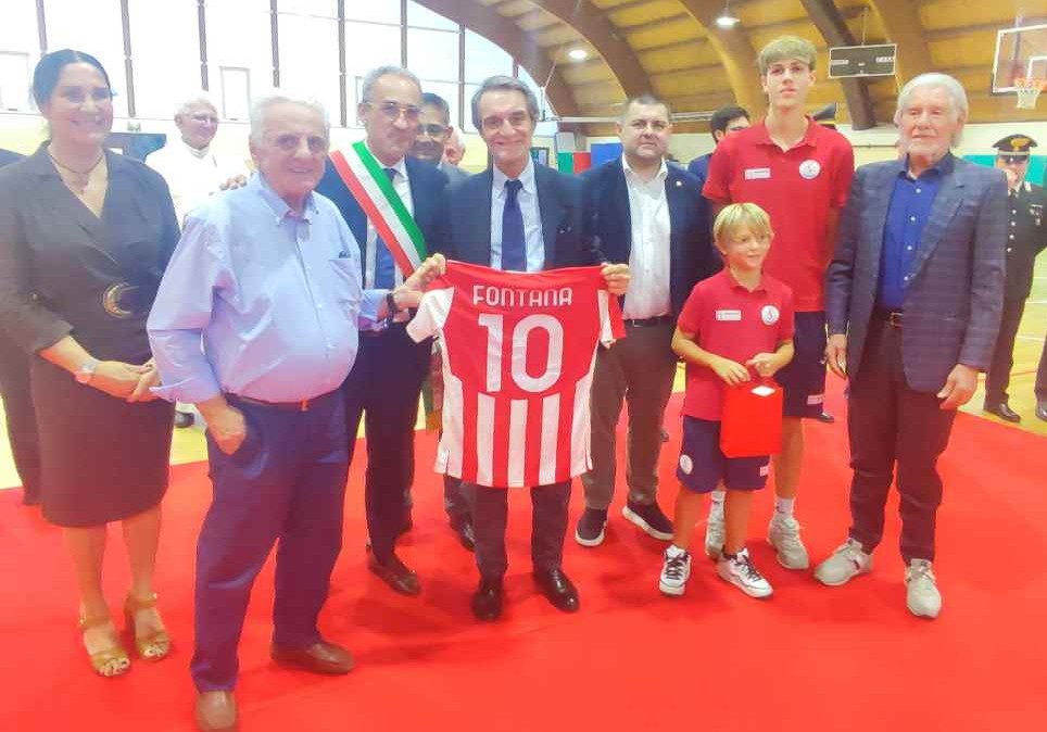 Caravaggio, completata la grande riqualificazione degli impianti sportivi. Presente il presidente Fontana